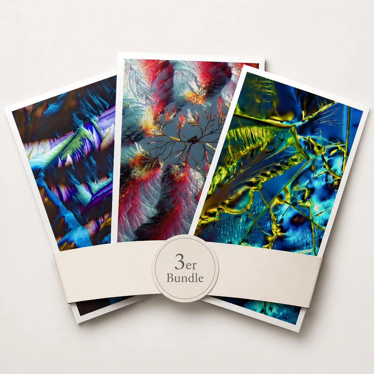 Geschenk-Set mit Paracetamol, Zimtsäure und Optical Brightener als Mikrokristall-Poster